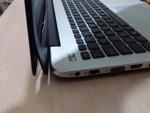 asus k555 mentese